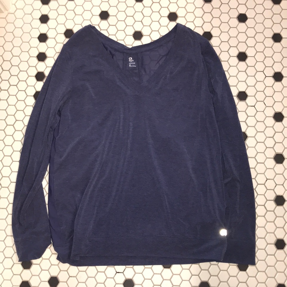 Women’s Gap Fit mesh workout shirt
